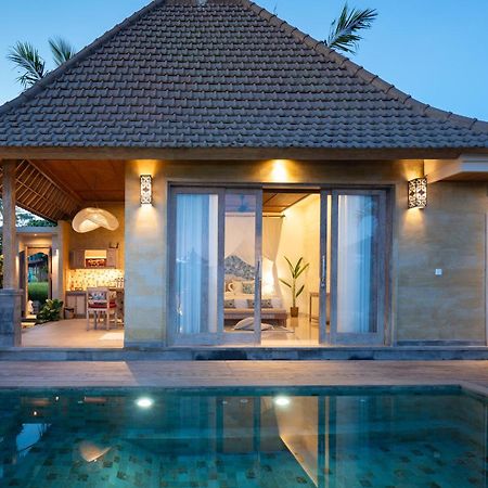Happy Honeymoon Private Villa Убуд Экстерьер фото